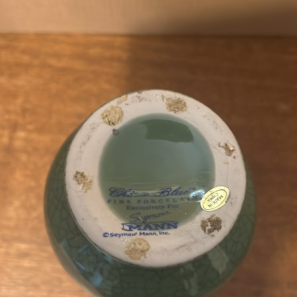Seymour Mann vase - Picture 2 of 3